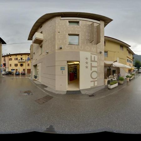 Capo di Ponte Hotel Cumili מראה חיצוני תמונה