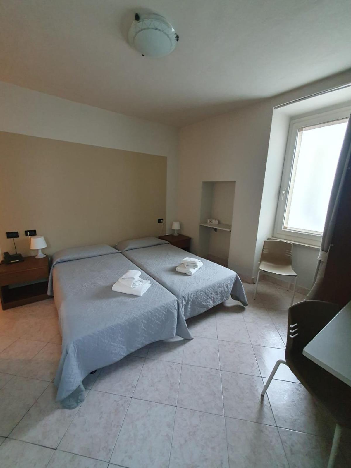 Capo di Ponte Hotel Cumili מראה חיצוני תמונה